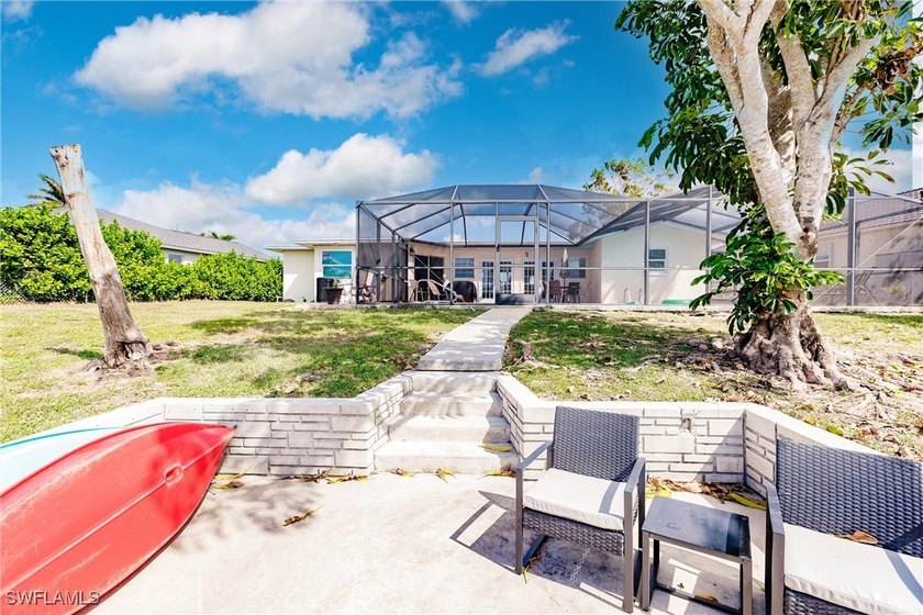 HIDDEN GEM! Waterfront, pool home, with spectacular western - photo 33