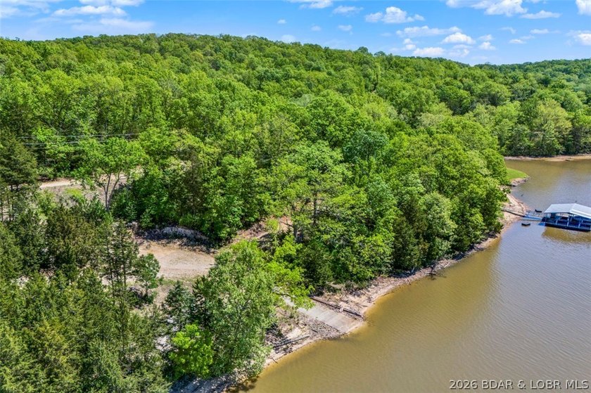 This beautiful parcel of land in Stover, Missouri offers a rare - photo 8