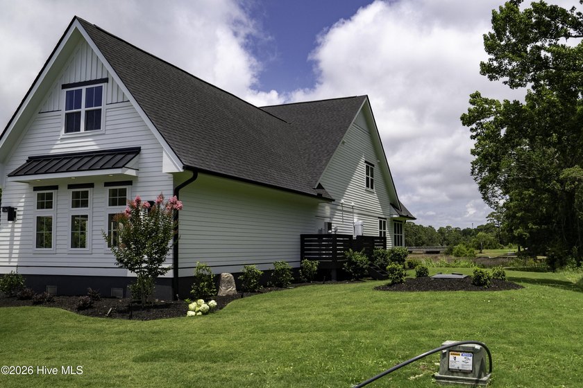Experience coastal luxury in this stunning new construction home - photo 3