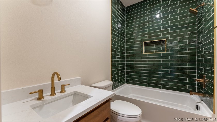 This newly constructed home showcases exceptional craftsmanship - photo 24