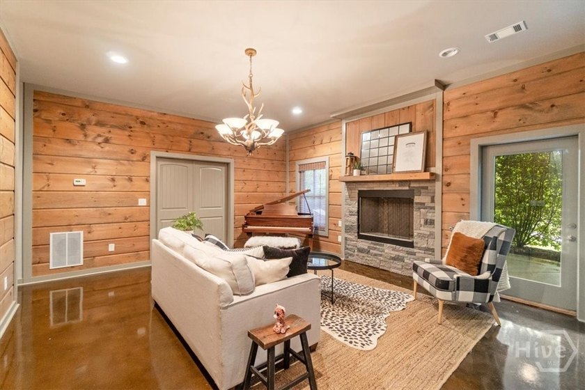 Oconee County Beauty!Conveniently located just minutes from - photo 44