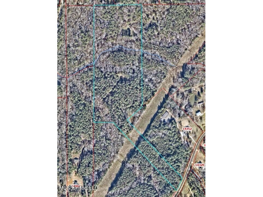 Located in the highly desired Lewisburg School District, this - photo 2