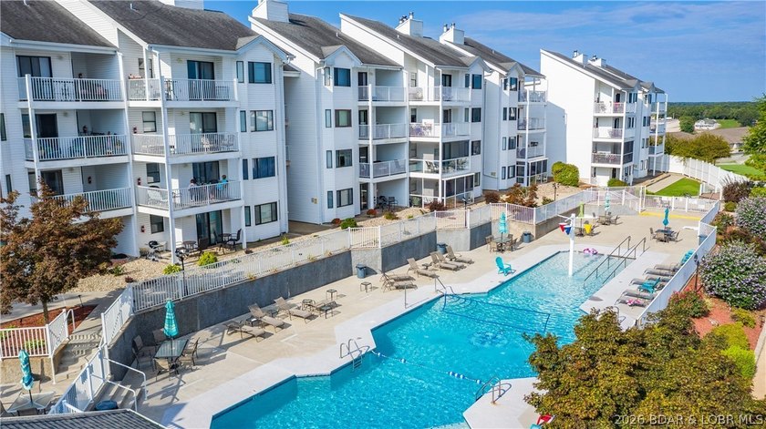 Welcome to your perfect lake escape at Compass Pointe in the - photo 5