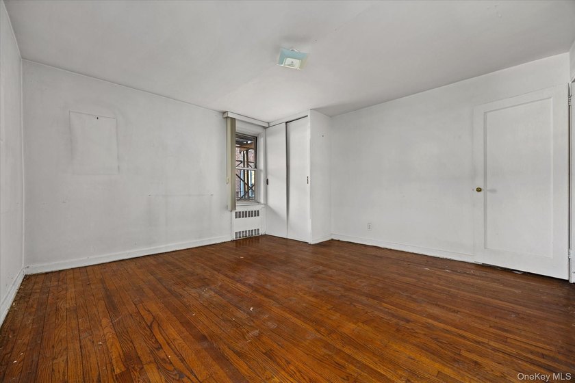 Welcome to Verona Estates, a beautifully maintained co-op - photo 9