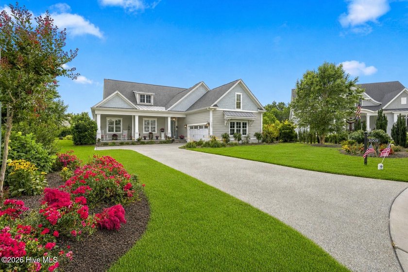 Welcome to 3005 Pine Bay Court, a stunning custom home perfectly - photo 4