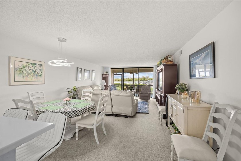BEST LOCATION *H* Bldg Waterfront GROUND FLOOR Unit In Desirable - photo 12