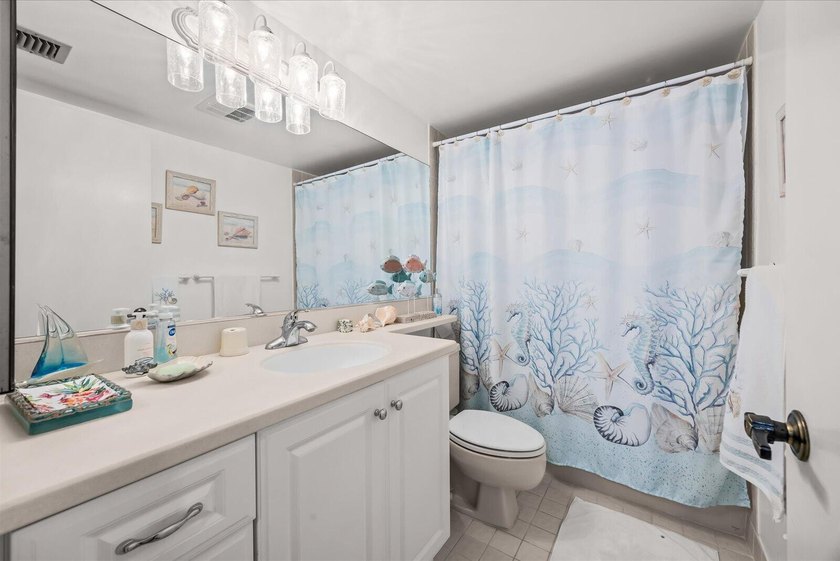BEST LOCATION *H* Bldg Waterfront GROUND FLOOR Unit In Desirable - photo 26