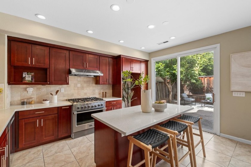 *Vaulted ceilings, a desirable first-floor bedroom and full bath - photo 33