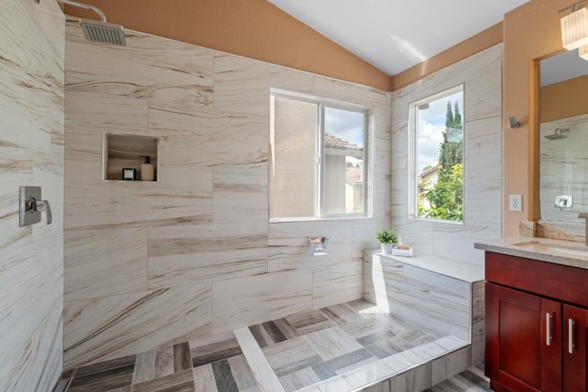 *Vaulted ceilings, a desirable first-floor bedroom and full bath - photo 43