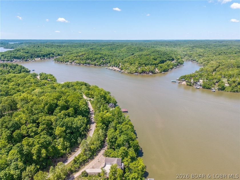 Lake of the Ozarks, lake front lot ready for you to build that - photo 3