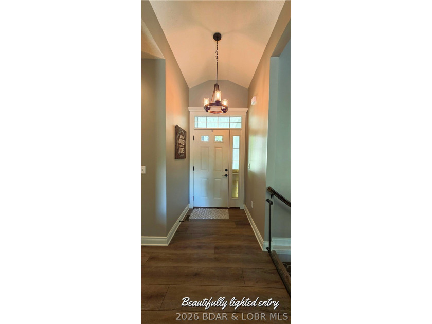 YOUR DREAM HOME IS ON THE MARKET! Stunning 4 bdrm 3 bath home - photo 3