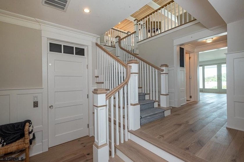 The Most Prestigious Home Built on the Goldcoast. This Exquisite - photo 5