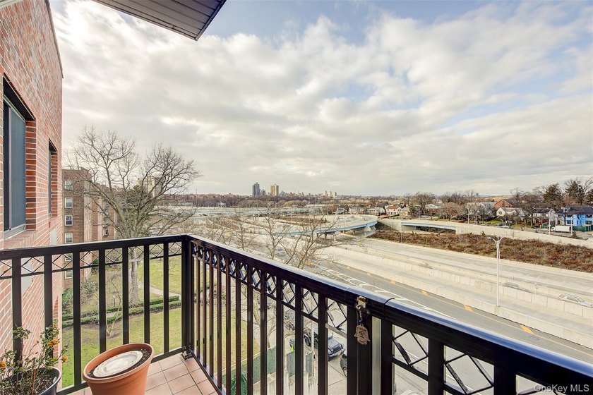 Experience modern condominium living in this beautifully - photo 16