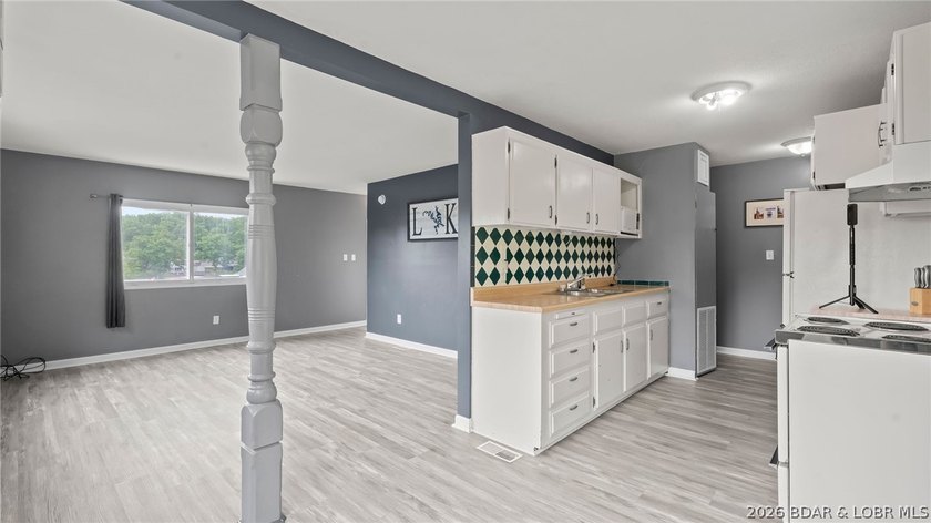 Move-in ready lakeview cabin featuring 2 bedrooms, 1 bath, and - photo 2