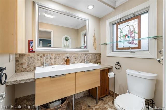This rare, move-in-ready mid century ranch offers timeless charm - photo 24