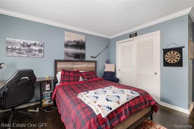 This rare, move-in-ready mid century ranch offers timeless charm - photo 29