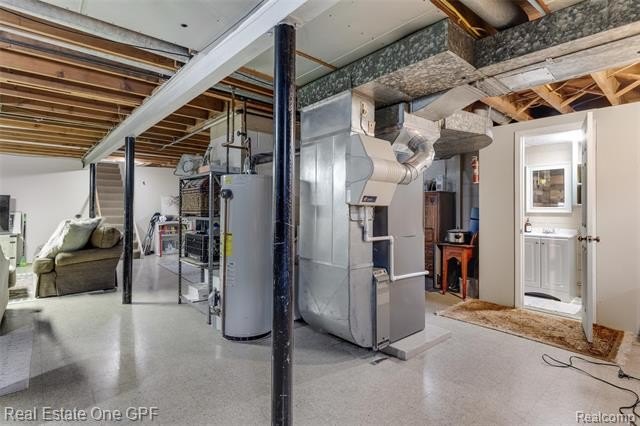This rare, move-in-ready mid century ranch offers timeless charm - photo 31