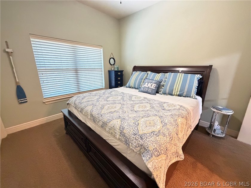 Lakefront living at its finest! Luxurious Setting with Stunning - photo 33