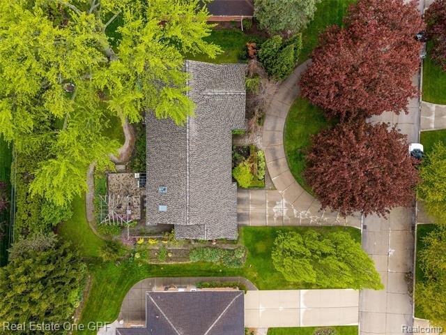 This rare, move-in-ready mid century ranch offers timeless charm - photo 46