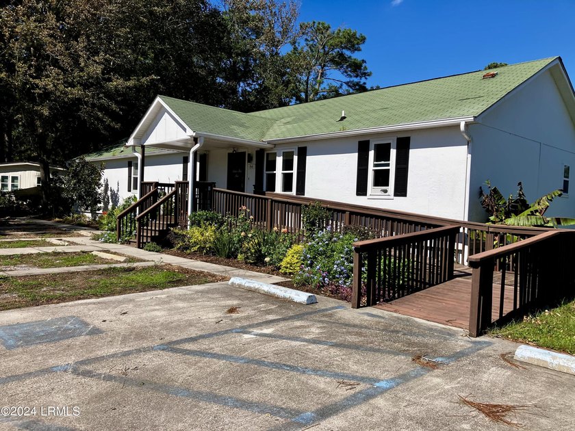 ***Now includes the Laydown Yard.*** Looking for an exceptional - photo 4