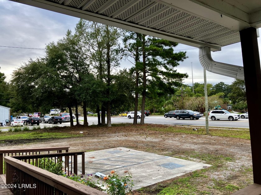 ***Now includes the Laydown Yard.*** Looking for an exceptional - photo 9