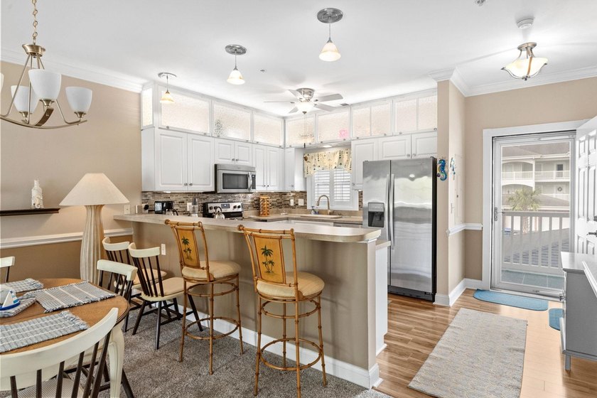 Welcome to this beautifully maintained 2-bedroom, 2-bath fully - photo 12