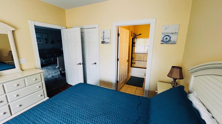 Welcome to this beautifully maintained 2-bedroom, 2-bath fully - photo 26