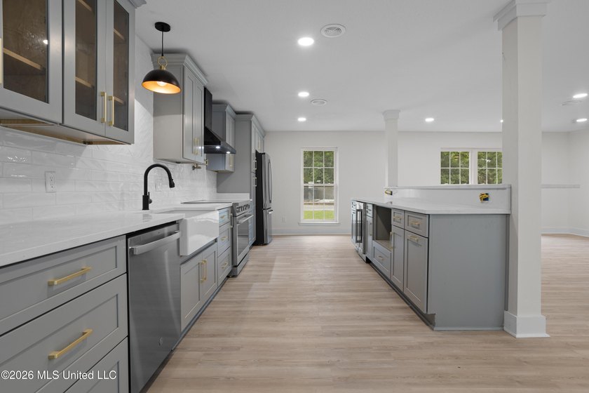Welcome to a full custom remodel with all the right touches!! In - photo 14