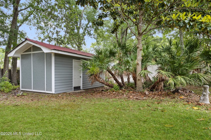 Welcome to a full custom remodel with all the right touches!! In - photo 26