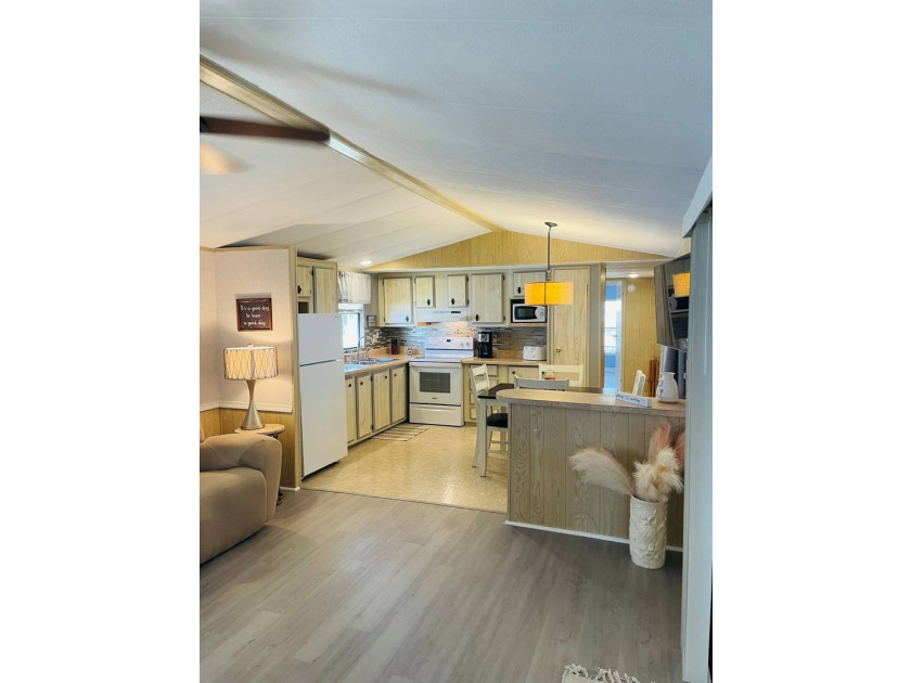 Hidden Cove West / Lot #662 / 2 Bedroom/2 Bath / 840 Sq. Ft + - photo 14