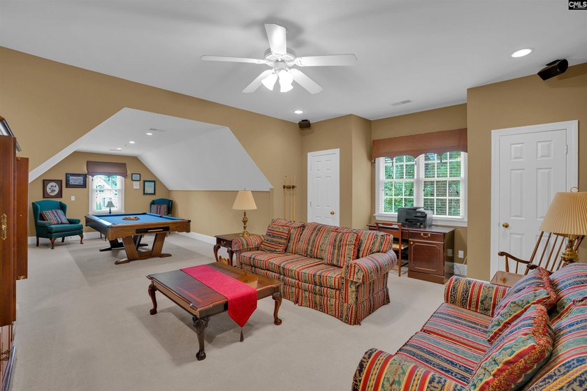 Welcome to 6 Sunset View Court, where timeless elegance meets - photo 26