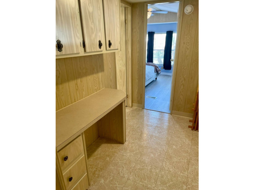 Hidden Cove West / Lot #662 / 2 Bedroom/2 Bath / 840 Sq. Ft + - photo 31