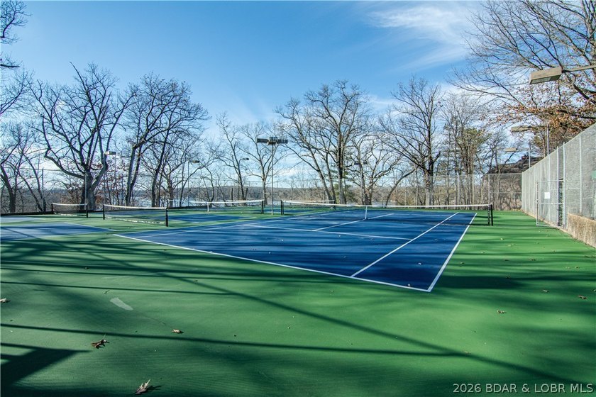 The Knolls is a great complex and this is a nice unit with a - photo 10