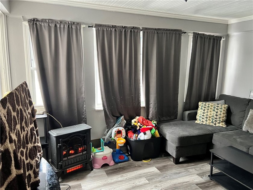 Welcome to 154 Furlong Street! This 3-bedroom Colonial offers a - photo 2