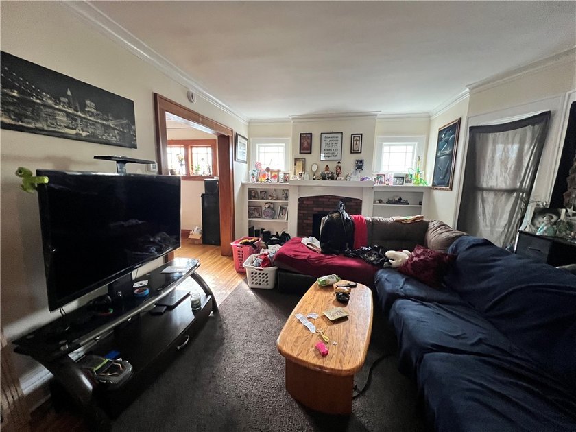 Opportunity awaits at 73 Parkdale Terrace! This Rochester - photo 2