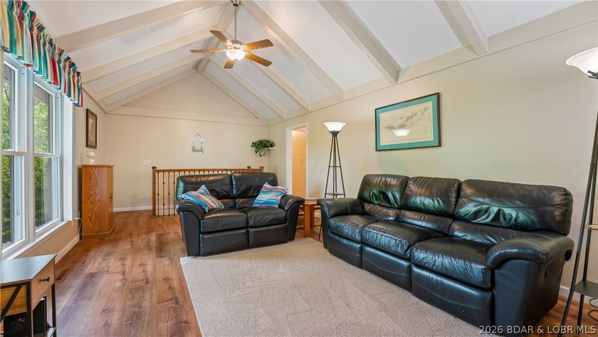 WELL MAINTAINED &amp; ROOMY! Contract fell through, no fault of - photo 3