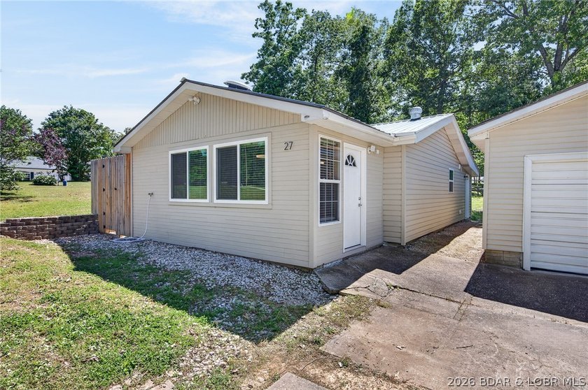 There is something easier about lake life when the boat slip - photo 3