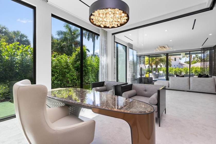 Located at 217 Thatch Palm Drive within the prestigious Royal - photo 31