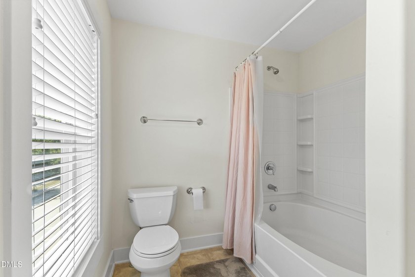 Welcome home to this beautiful, move-in-ready end-unit townhouse - photo 31