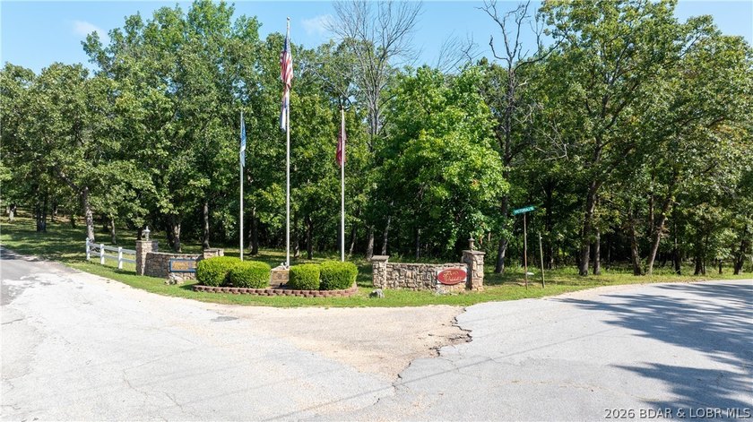 This is an incredible opportunity to own a 1.25-acre lot in the - photo 4