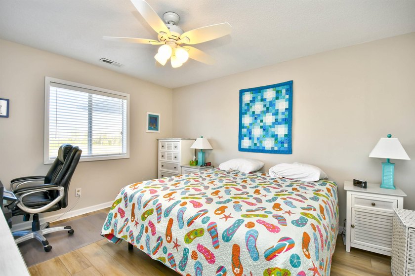 Fabulous End-Unit in Gated Waterway Community! Views for Miles &amp; - photo 15