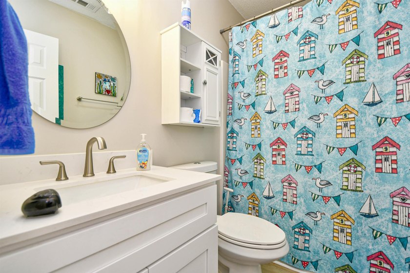 Fabulous End-Unit in Gated Waterway Community! Views for Miles &amp; - photo 23