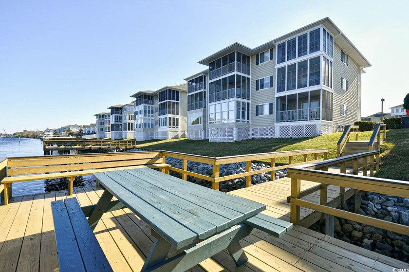 Fabulous End-Unit in Gated Waterway Community! Views for Miles &amp; - photo 26