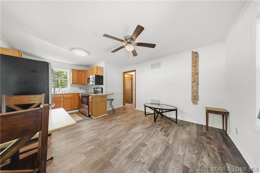Beautifully updated 2-bedroom home sits on a nearly half-acre - photo 10