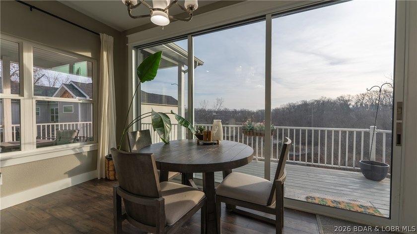 Spacious 5-bedroom, 3-bathroom home is ready for its new family! - photo 8