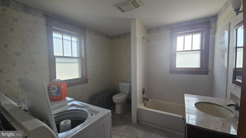 PRICE IMPROVEMENT! Don't miss this opportunity to own a - photo 12