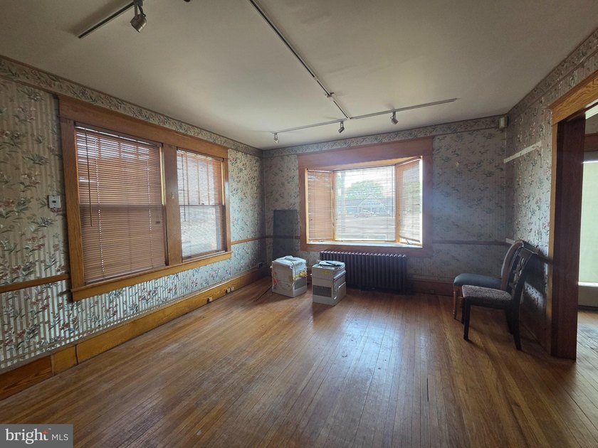 PRICE IMPROVEMENT! Don't miss this opportunity to own a - photo 32