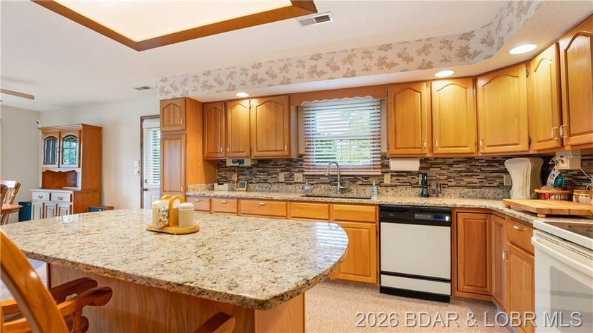 Do you need 1 level living on a nearly level lot? Price just - photo 7