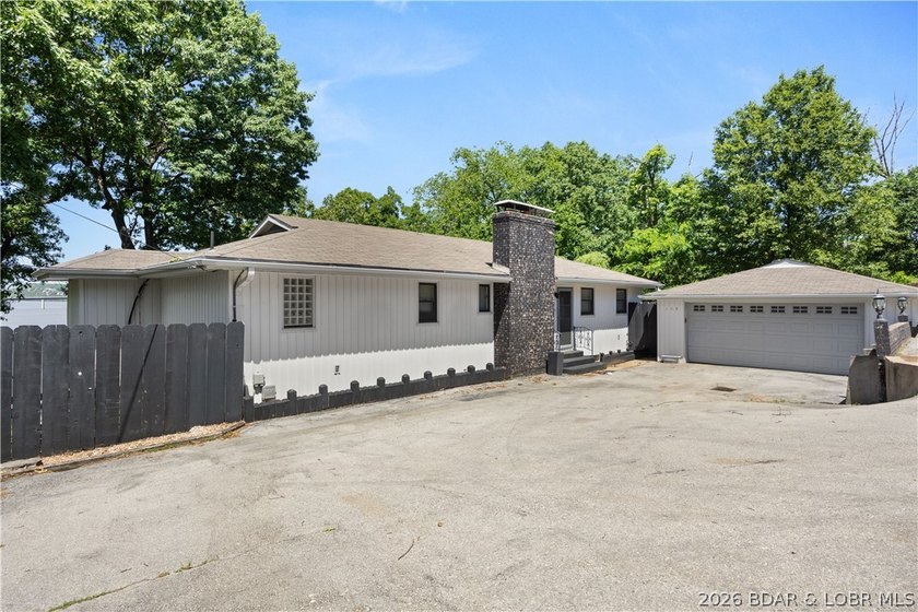 Don't miss this incredible lakefront opportunity featuring a - photo 2