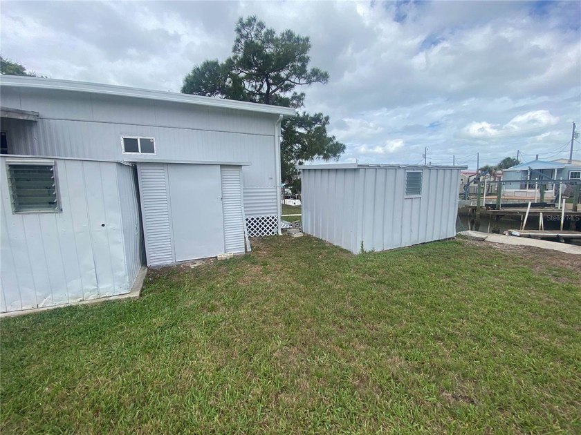 Discover your slice of Florida paradise in the heart of Hudson! - photo 12